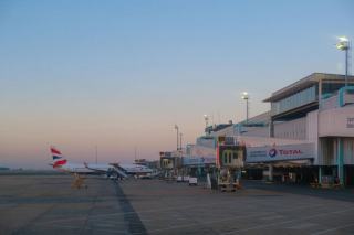 Aéroport Toulouse-Blagnac : parking, prise en charge et navette