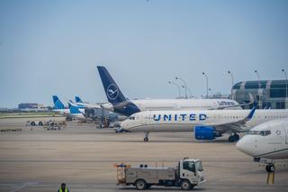 Aéroport JFK : parking, prise en charge et navette à New York