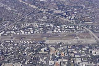 Aéroport de Los Angeles : parking, prise en charge et navette