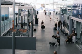 Aéroport Orly : parking, prise en charge et navette